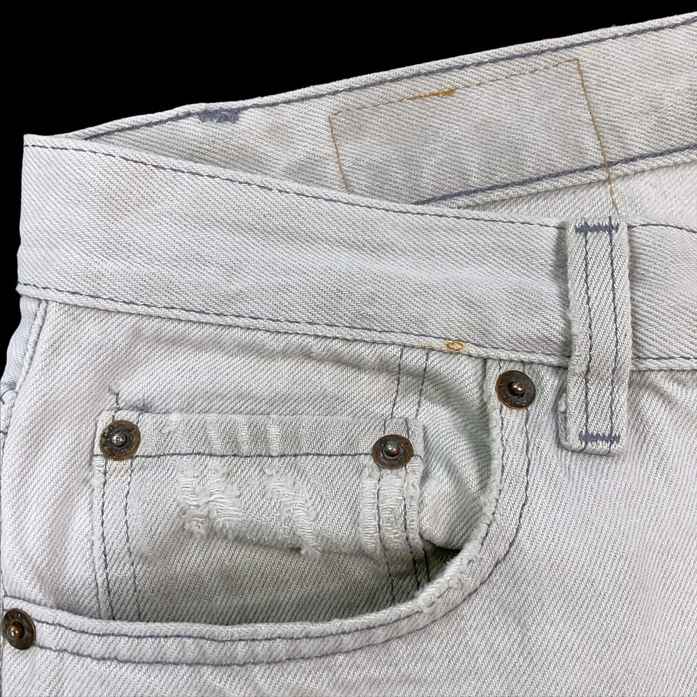 Levis Jeans Men 30 (ACTUAL 29x32) Gray Straight Authorized Vintage Denim $228‎